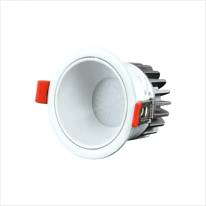 Downlight model: 7W white cup with an opening of 75mm 6000K Preh chip 98 graphics index + Zeford driver